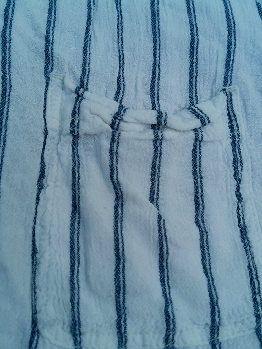 AMERICAN EAGLE BLOUSE WHITE BLUE STRIPE SIZE SMALL GOOD CONDITION - Picture 7 of 9